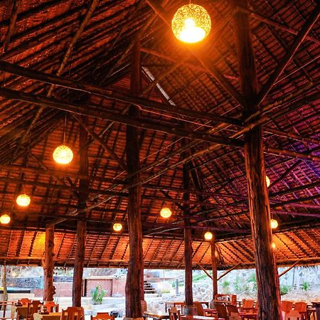 Phi Phi Phu Chalet Resort Phi Phi Don Exterior foto