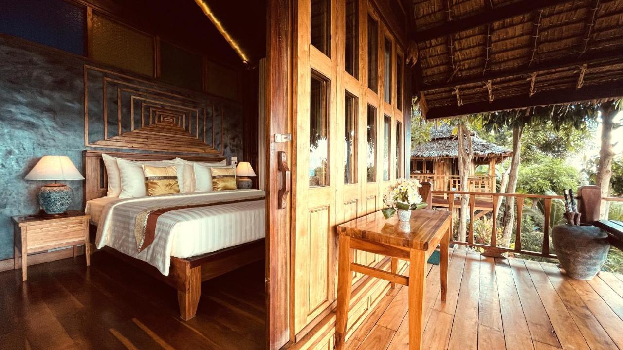 Phi Phi Phu Chalet Resort Phi Phi Don Exterior foto