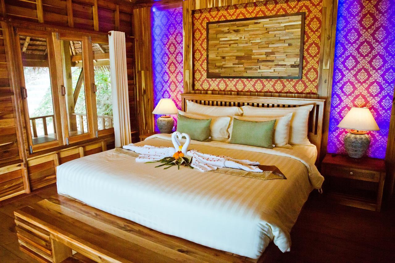 Phi Phi Phu Chalet Resort Phi Phi Don Exterior foto